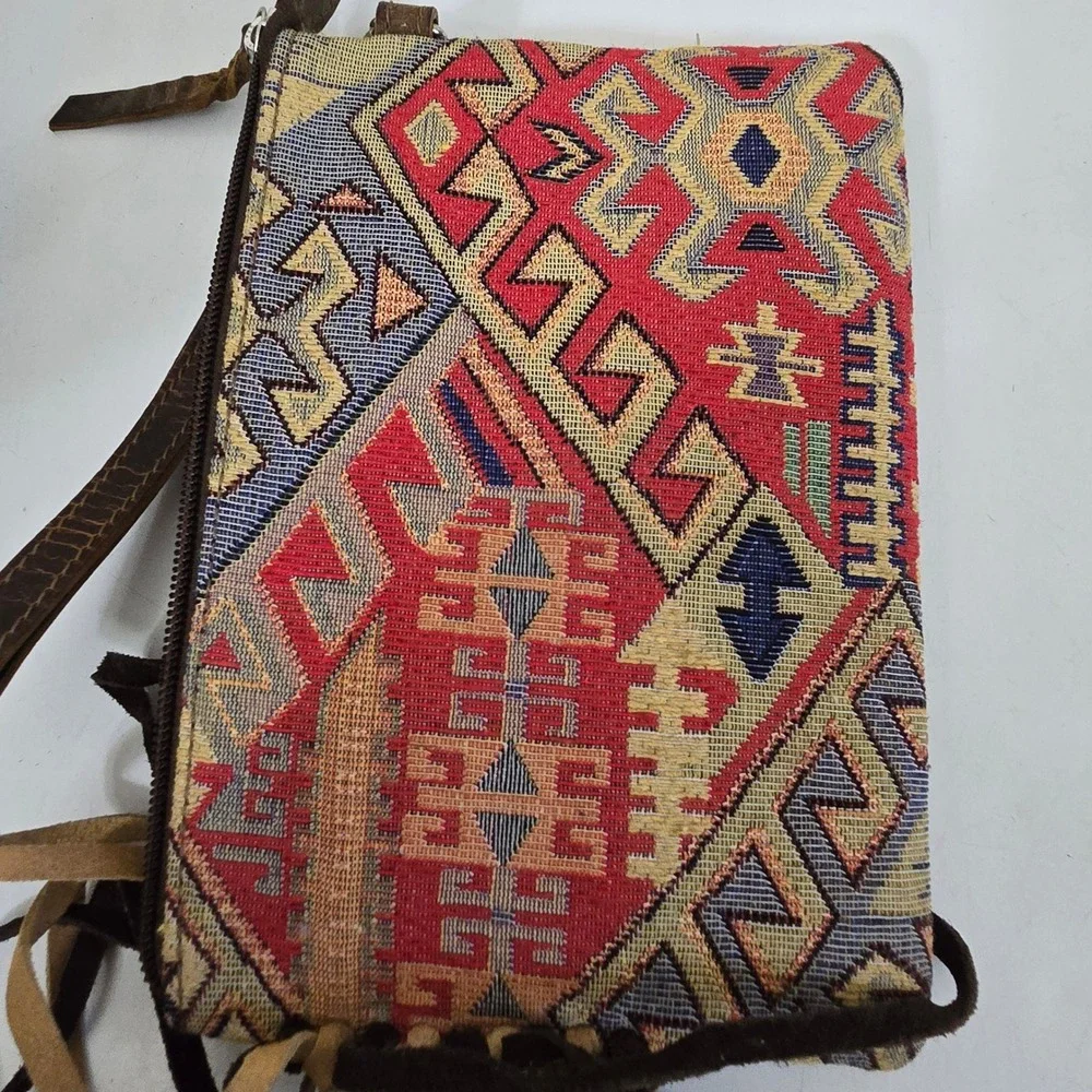 Angel Ranch Taylor Wristlet Clutch Suede Fringe Geometric Multicolor Western